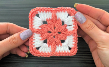 BEAUTIFUL SQUARE AND VERY EASY TO MAKE