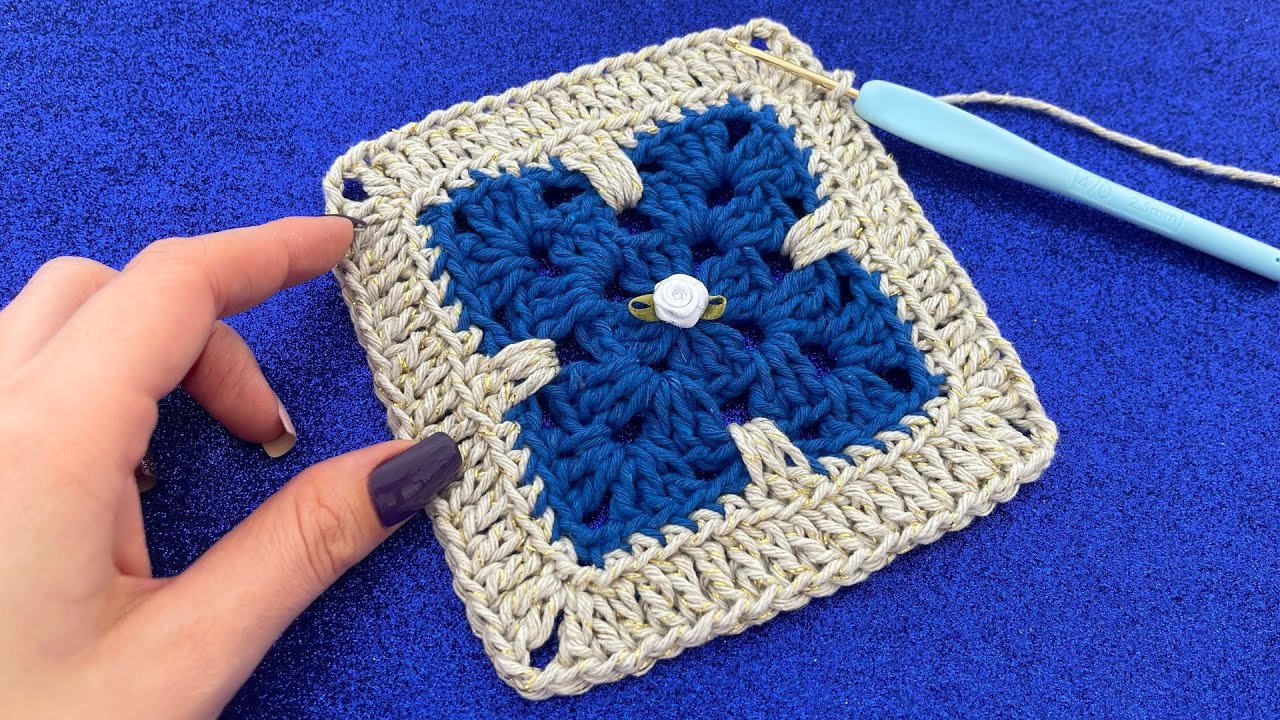 SIMPLE AND EASY CROCHET SQUARE | Video tutorial