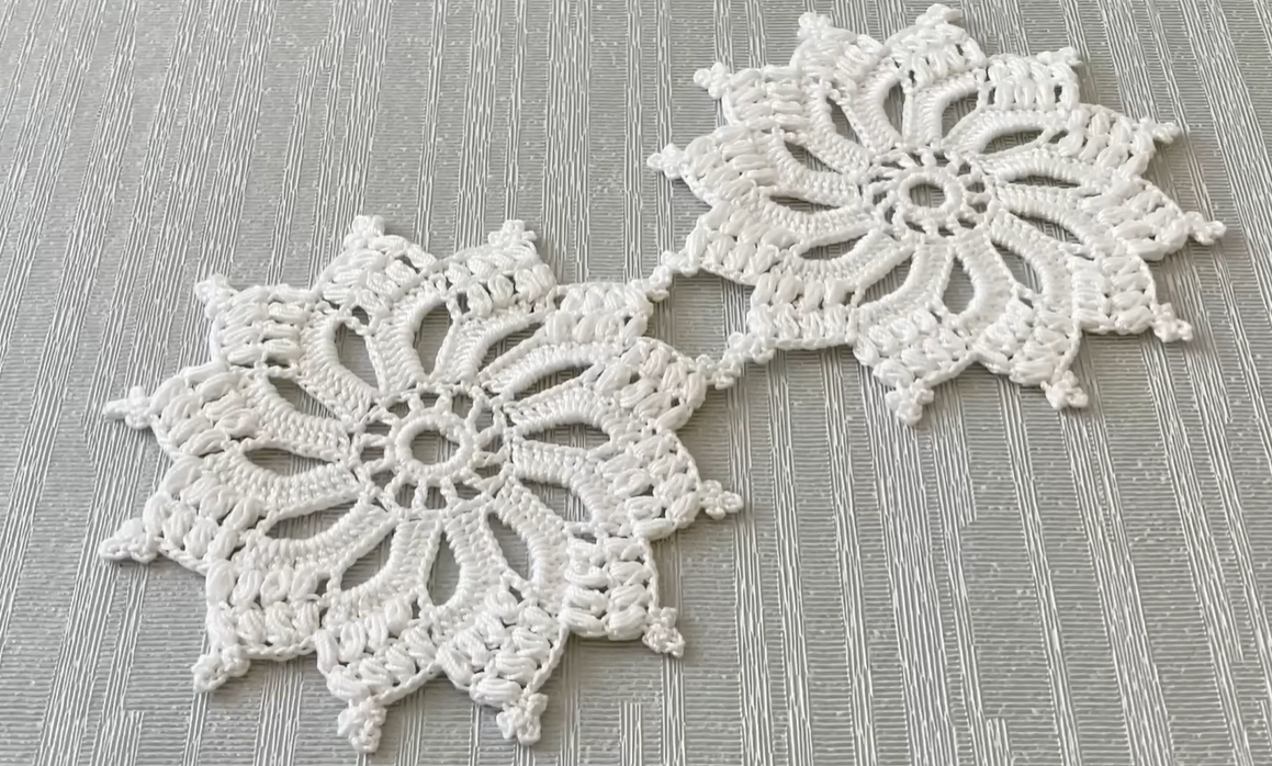 Beautiful Crochet Table Cloth Motif: Video Tutorial