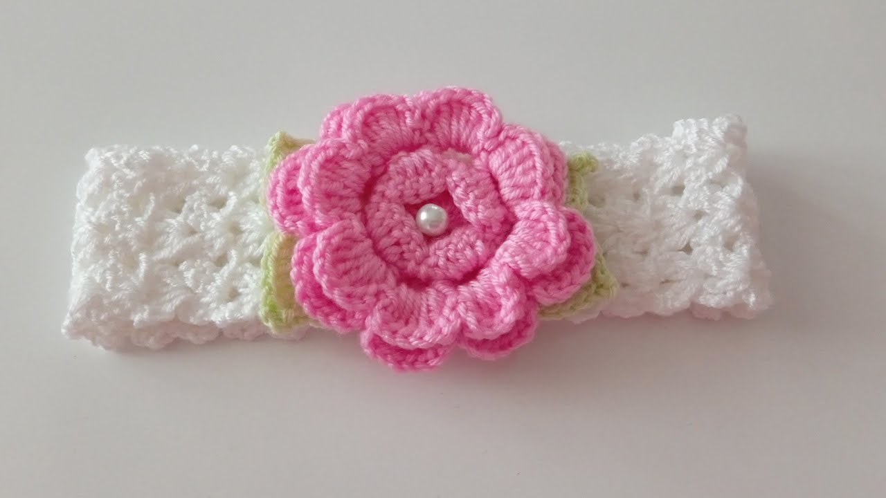 Little Rosy Bloom Headband: A Free Crochet Pattern