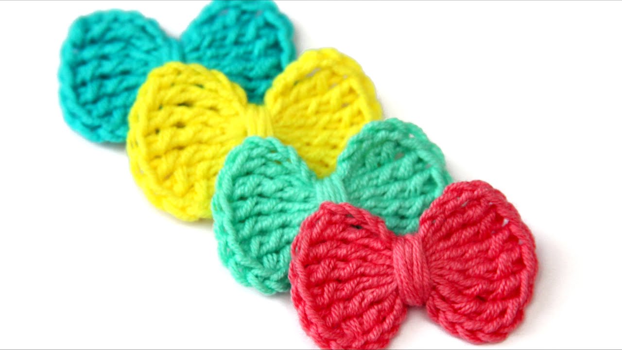 How to Crochet a Bow | Easy Crochet Bow