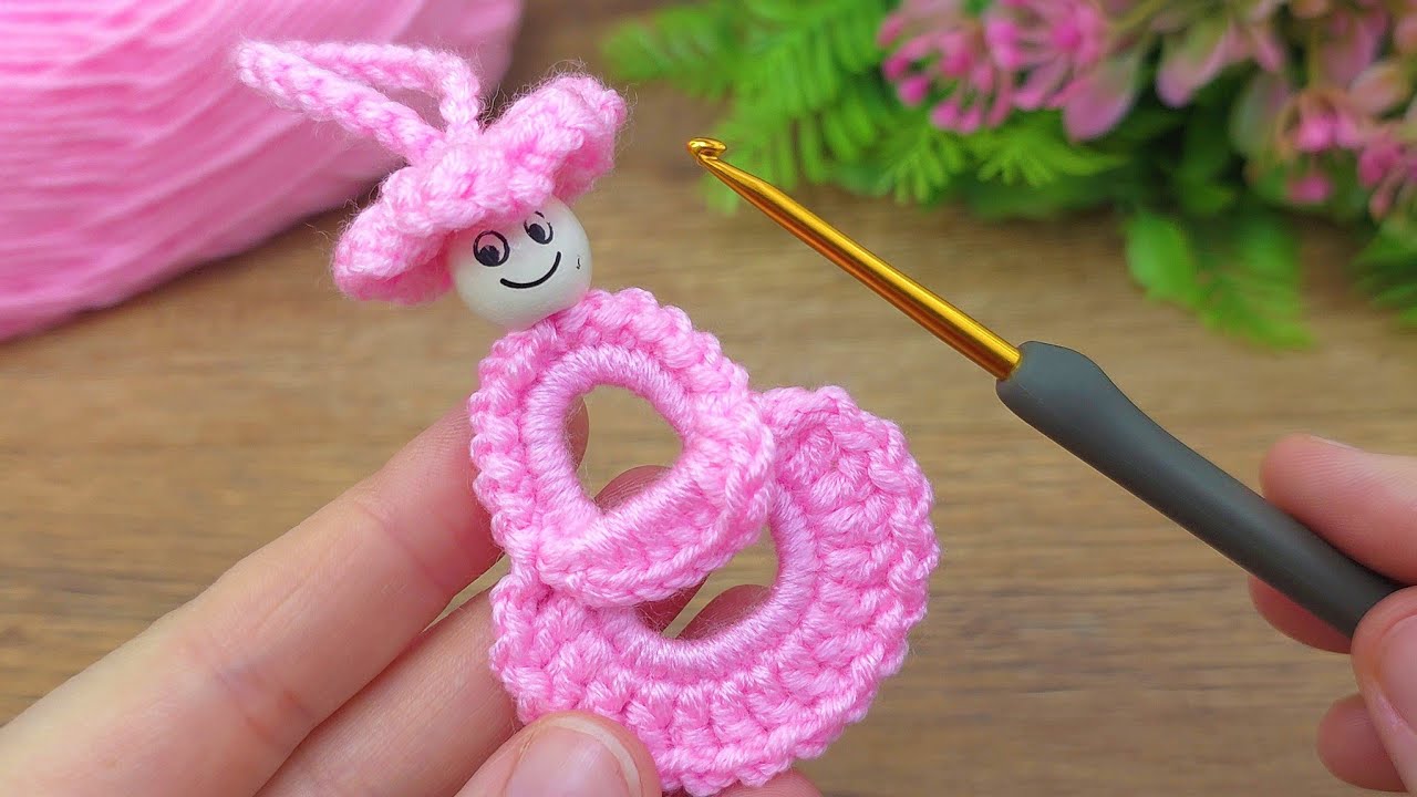 Amazing Keychain with the opening ring